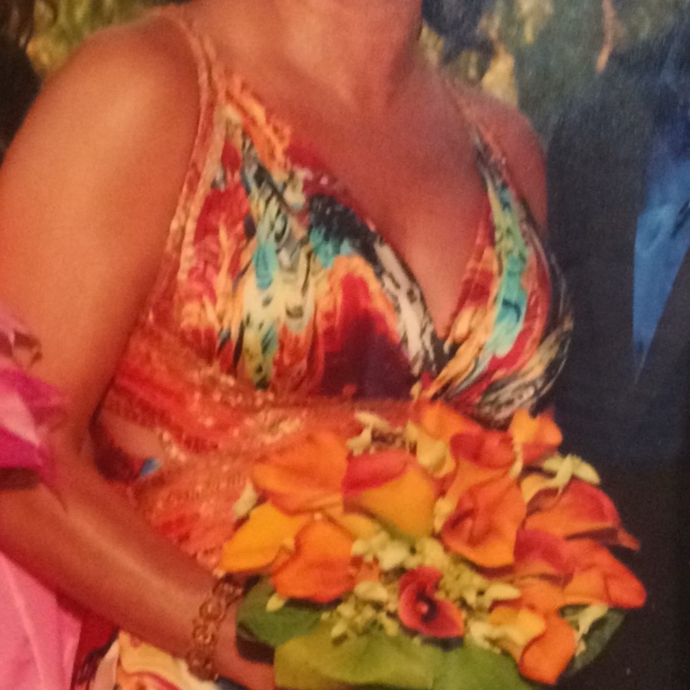 Multicolor beaded gown - Picture 2 of 8